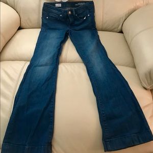 Gap Jeans